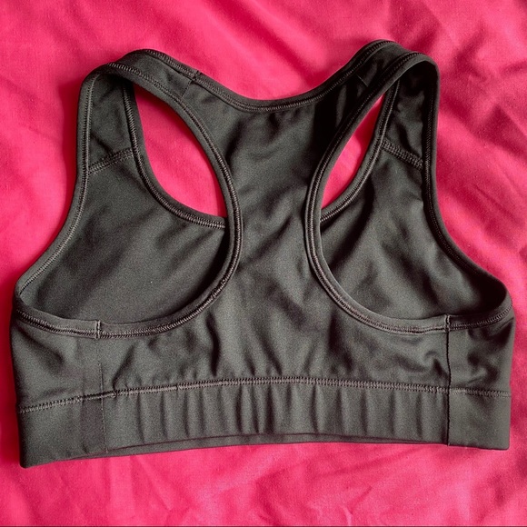 ❌SOLD‼️Nike Sports Bra - Picture 2 of 3